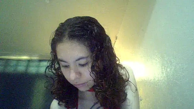 Snapshot of CELEna098rs707 chatting on 05-15-26, 06:50 CELEna098rs707 online show from 05-15-26, 06:50