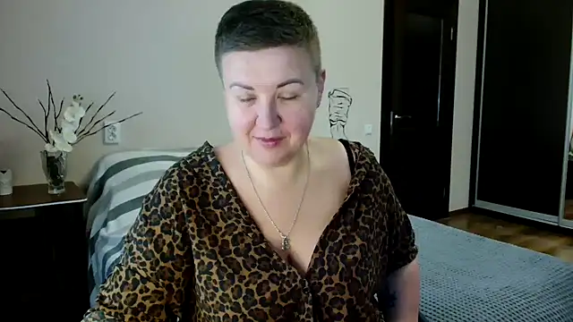 Annet1912 online show from 09-29-25, 08:21