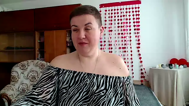 Annet1912 online show from 03-18-25, 10:07