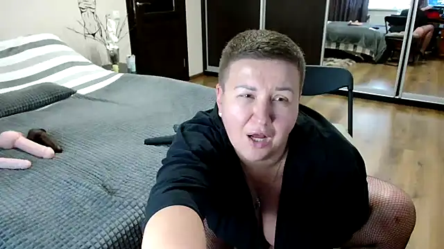 Annet1912 online show from 11-20-25, 09:32