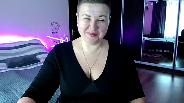 Annet1912 online show from 09-24-25, 08:21