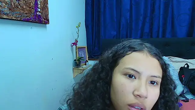 Snapshot of avans_15 chatting on 03-01-25, 11:26 avans 15 online show from 03-01-25, 11:26