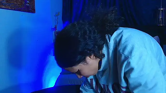 Snapshot of avans_15 chatting on 02-06-25, 08:39 avans 15 online show from 02-06-25, 08:39