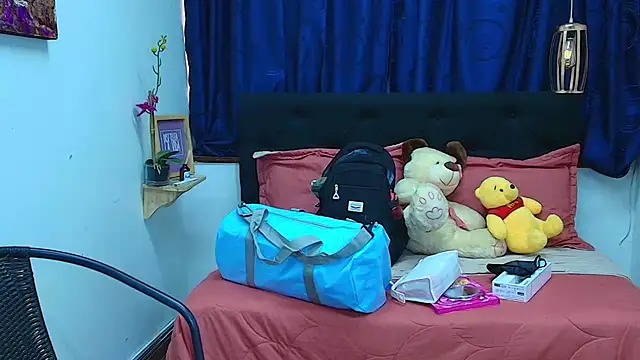 Snapshot of avans_15 chatting on 03-02-25, 03:30 avans 15 online show from 03-02-25, 03:30