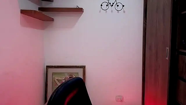 Snapshot of avans_15 chatting on 09-29-25, 11:54 avans 15 online show from 09-29-25, 11:54