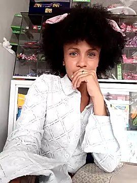 Snapshot of BlairSamy chatting on 10-03-25, 06:31 BlairSamy online show from 10-03-25, 06:31