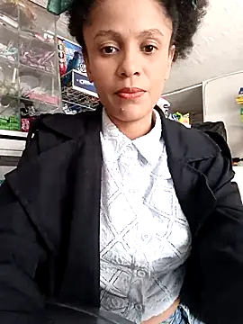 BlairSamy online show from 11-27-25, 06:30