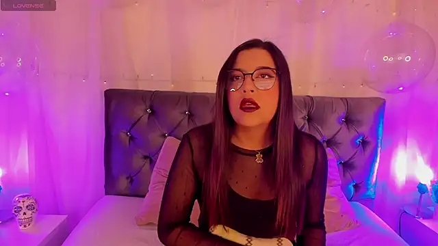 sweet quinn online show from 01-07-25, 03:02