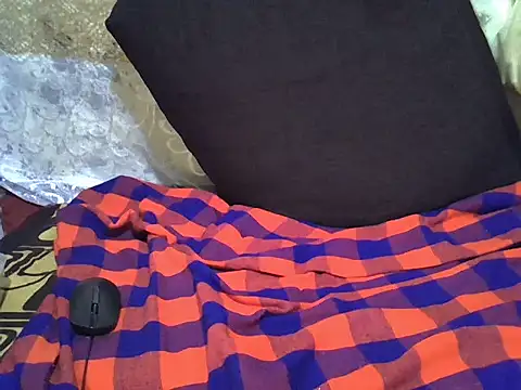 Soft gal12 online show from 10-25-25, 06:41