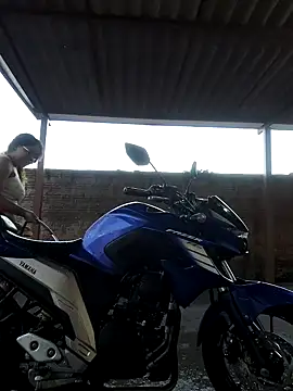 VitoriaFernandes online show from 10-25-25, 09:37