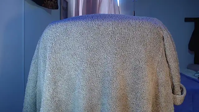 yulieth anamar online show from 05-19-26, 06:15
