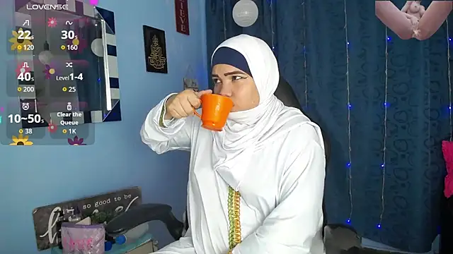 Snapshot of Falak-Yasin chatting on 10-02-25, 12:19 Falak-Yasin online show from 10-02-25, 12:19