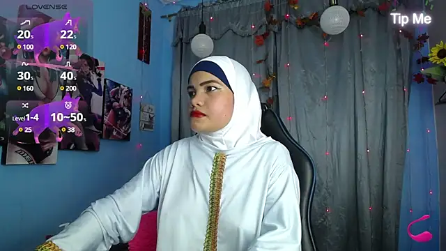 Snapshot of Falak-Yasin chatting on 02-21-25, 01:00 Falak-Yasin online show from 02-21-25, 01:00