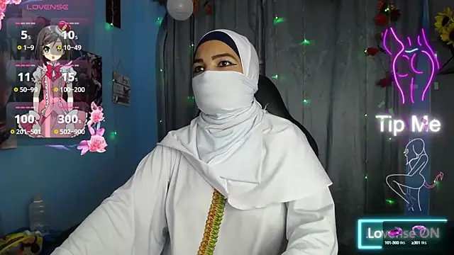 Snapshot of Falak-Yasin chatting on 03-11-25, 04:29 Falak-Yasin online show from 03-11-25, 04:29