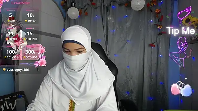 Snapshot of Falak-Yasin chatting on 03-16-25, 11:49 Falak-Yasin online show from 03-16-25, 11:49