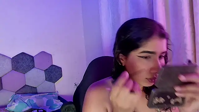 Snapshot of Horny_tgn chatting on 07-17-26, 05:54 Horny tgn online show from 07-17-26, 05:54
