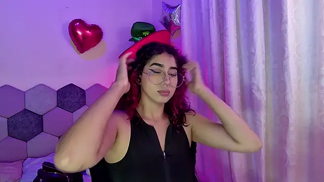 Horny tgn online show from 03-22-26, 06:42