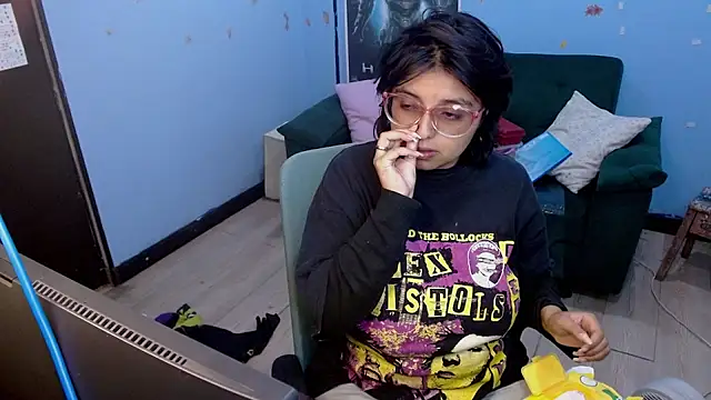 X CHERRY XX online show from 07-11-26, 04:35
