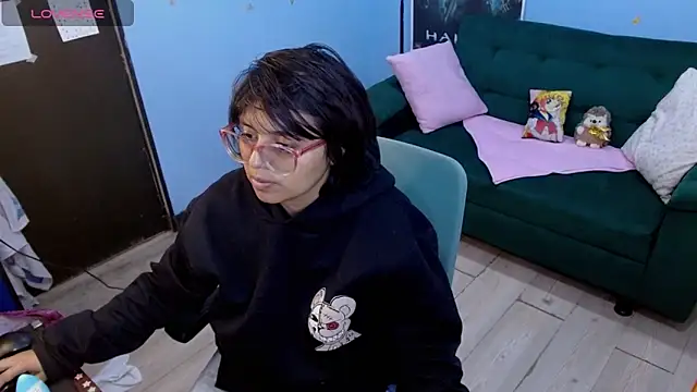 X CHERRY XX online show from 06-14-26, 04:08