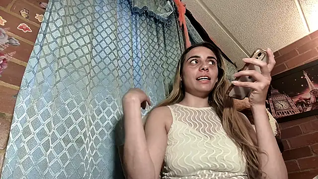 ValeriaLacrozee online show from 11-29-25, 09:15