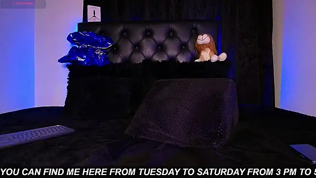 Snapshot of James1lee_ chatting on 07-10-26, 09:20 James1lee online show from 07-10-26, 09:20