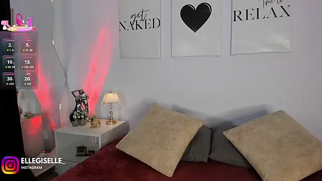 ElleGisellee online show from 06-11-26, 04:53