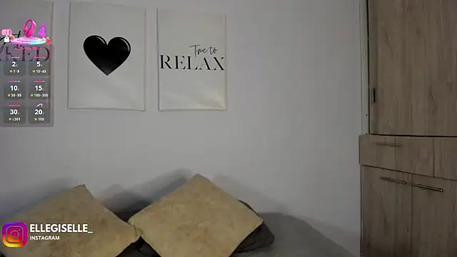 ElleGisellee online show from 06-26-26, 03:01