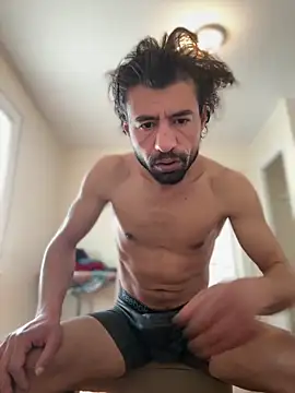 Snapshot of Natural_sexy33 chatting on 03-01-25, 04:33 Natural sexy33 online show from 03-01-25, 04:33