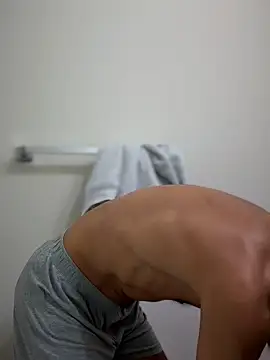 Snapshot of Natural_sexy33 chatting on 09-28-25, 10:00 Natural sexy33 online show from 09-28-25, 10:00