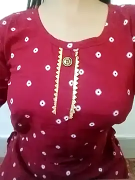 Arohi is Live online show from 02-26-25, 07:12