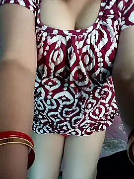 Arohi is Live online show from 11-18-25, 09:56