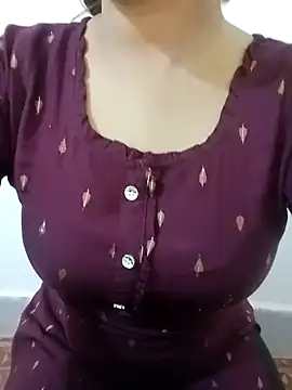 Arohi is Live online show from 03-04-25, 06:04