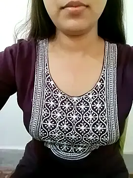 Arohi is Live online show from 02-02-25, 08:34