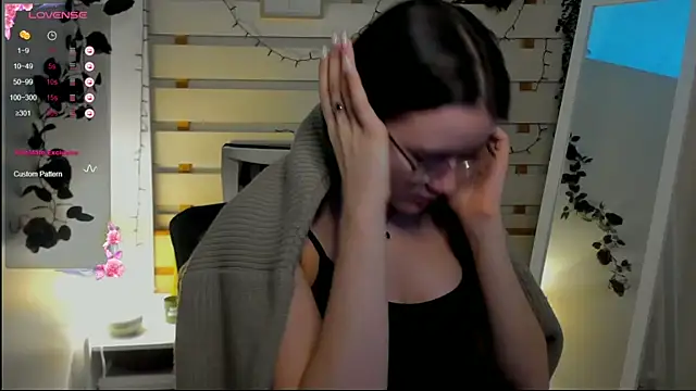 Snapshot of Josephine_jo chatting on 02-26-26, 07:52 Josephine jo online show from 02-26-26, 07:52