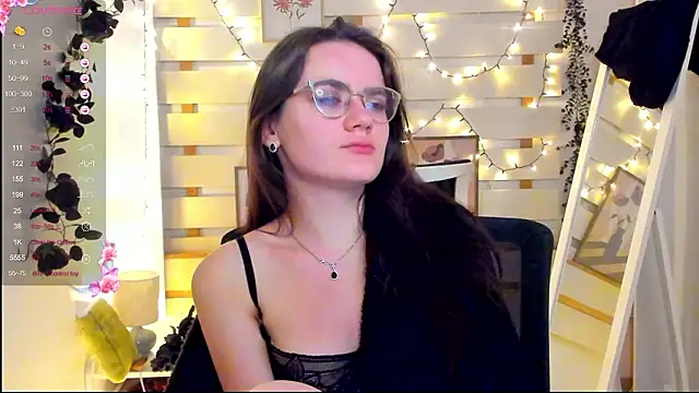 Snapshot of Josephine_jo chatting on 01-16-26, 01:31 Josephine jo online show from 01-16-26, 01:31