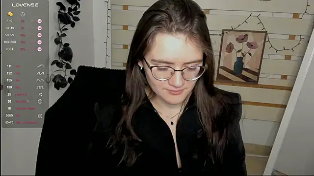 Snapshot of Josephine_jo chatting on 02-08-26, 07:28 Josephine jo online show from 02-08-26, 07:28