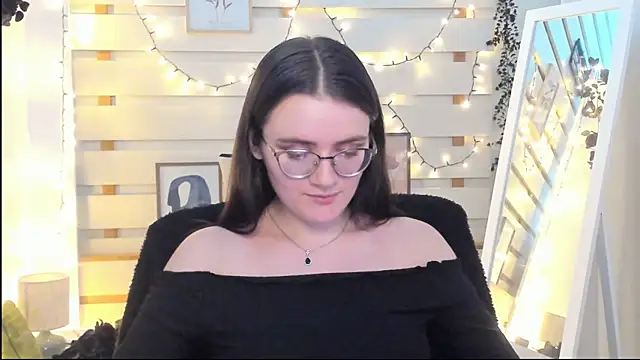 Josephine jo online show from 11-29-25, 09:26