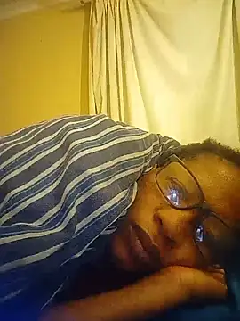 Snapshot of bustybillies chatting on 07-01-26, 03:51 bustybillies online show from 07-01-26, 03:51