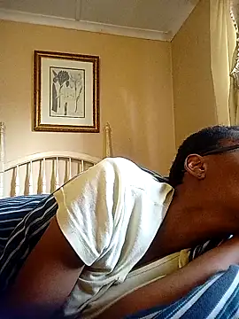 bustybillies online show from 12-23-25, 04:45