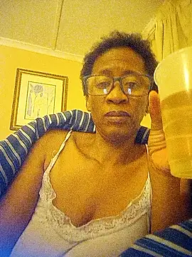 bustybillies online show from 12-01-25, 06:31