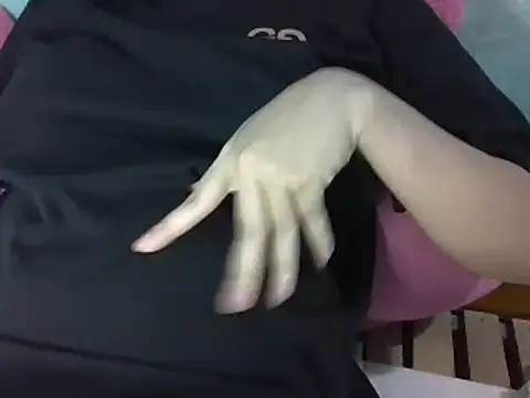 Snapshot of Mine-999 chatting on 10-13-25, 06:59 Mine-999 online show from 10-13-25, 06:59