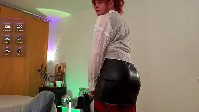 ginavontease online show from 06-17-26, 03:44