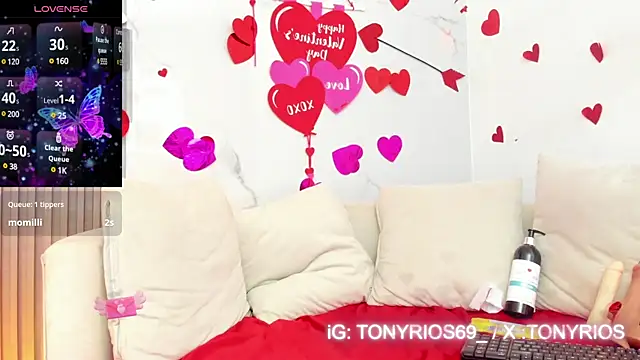 Snapshot of ebonydreams01 chatting on 02-28-25, 05:26 ebonydreams01 online show from 02-28-25, 05:26