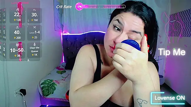  curvy latina online show from 03-12-25, 11:43