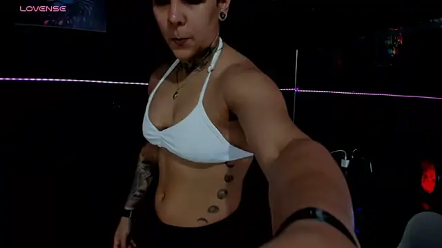 ZhoeStrong online show from 05-01-26, 12:04