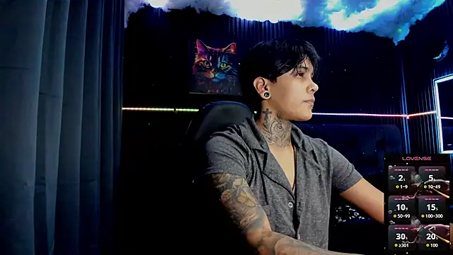 ZhoeStrong online show from 11-09-25, 07:56