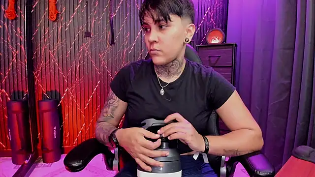 ZhoeStrong online show from 02-22-26, 11:17