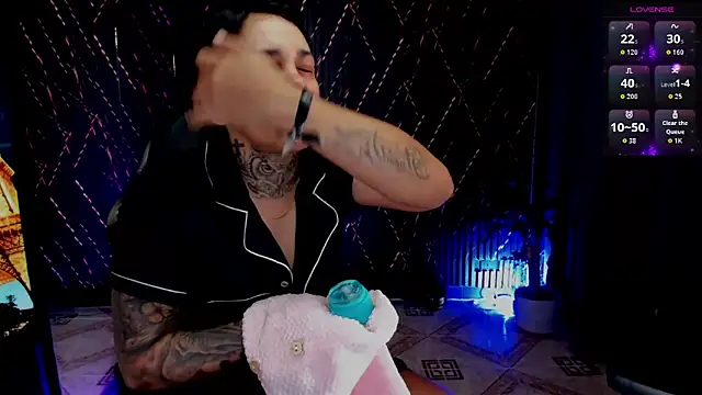 ZhoeStrong online show from 02-07-26, 04:37