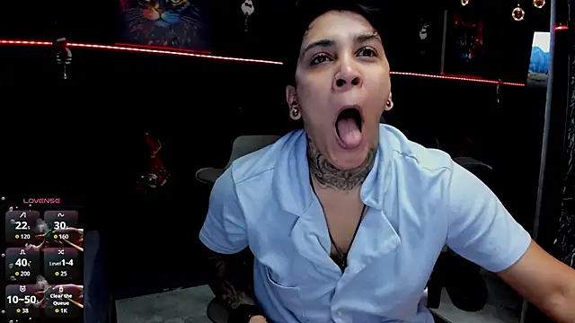 ZhoeStrong online show from 12-13-25, 08:04