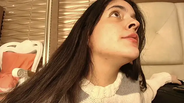 sofiaclauss online show from 10-15-25, 07:38